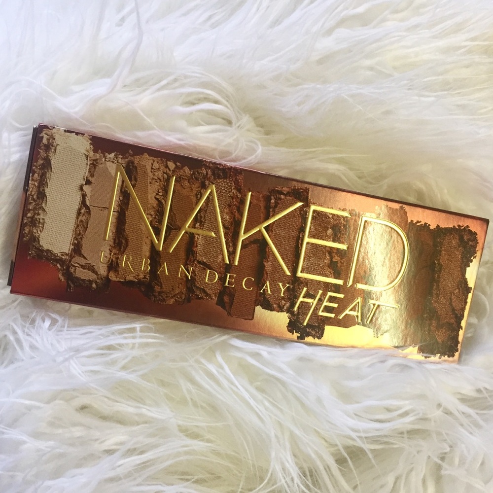 Urban Decay Naked Heat eyeshadow palette